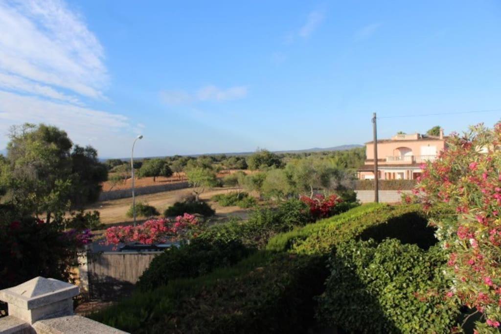 Ca Na Susana. 3 Km From The Nearest * Urbanicacion ses palmeres