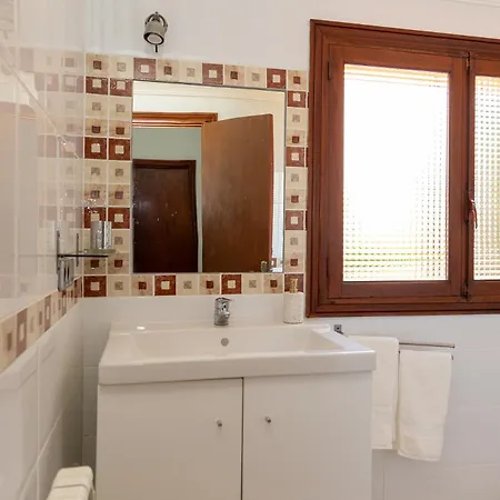 Villa Ca Na Susana. 3 Km From The Nearest Beach Urbanicacion ses palmeres Exterior photo