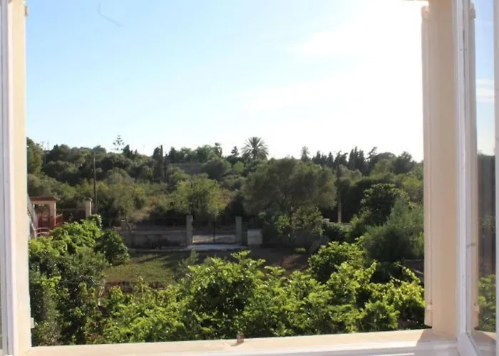 Villa Ca Na Susana. 3 Km From The Nearest Beach