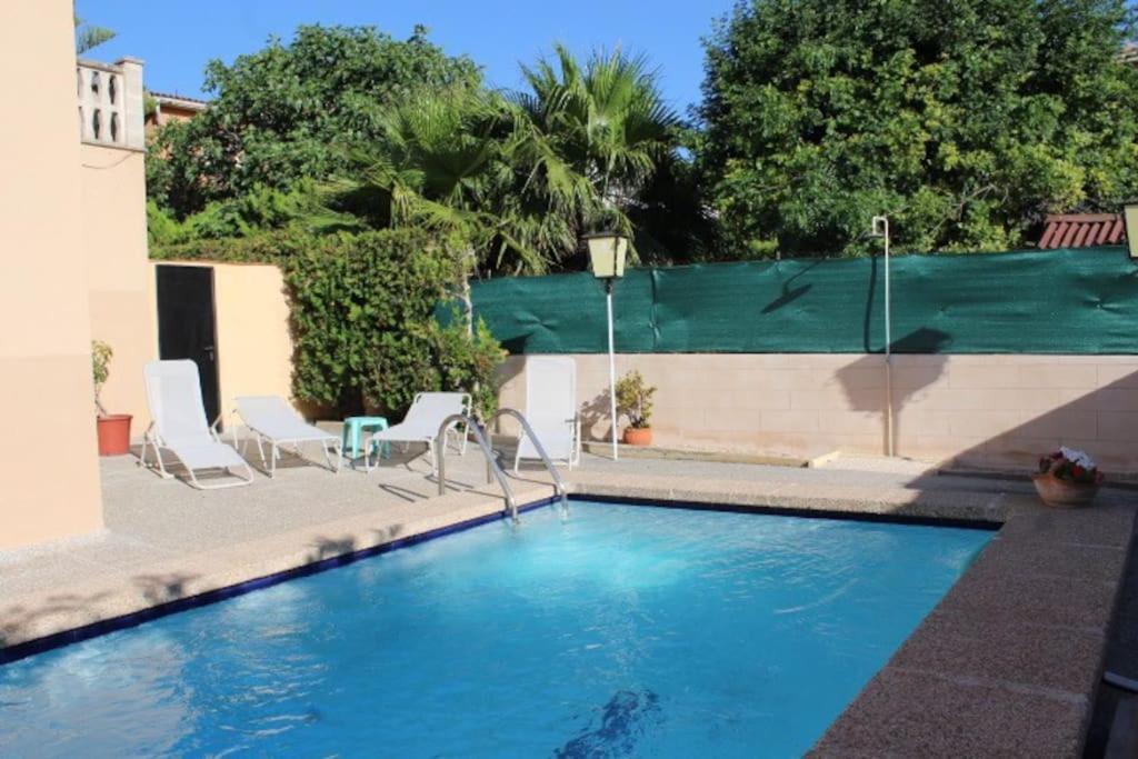 Casa vacanze Ca Na Susana. 3 Km From The Nearest *